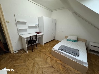 Inchiriere apartament mansarda 5 camere vila curte Cotroceni metrou