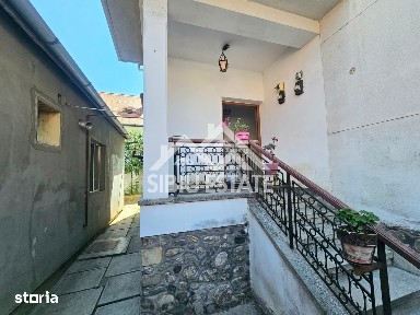 Casa Sibiu central 5 camere, 4 bai