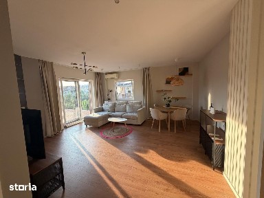 Apartament de 3 camere de inchiriat | Terasa 41 MP | Parcare | Scoala