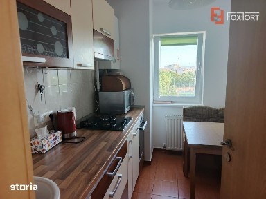 COMISION 0% Inchiriere apartament cu 3 camere, zona Aradului