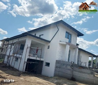 Duplex Premium 3 Camere 170 mp GARAJ Curte 320 mp Valea Adâncă