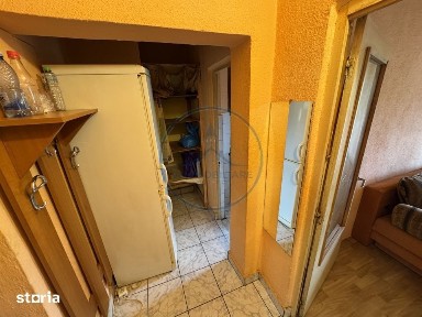 Garsoniera - zona sensul vechi - decomandata