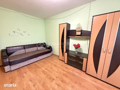 Langa Palas Mall! Apartament 3 camere 60mp decomandat cu centrala