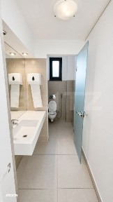 Spatiu comercial de inchiriat, 144 mp, zona Ultracentral