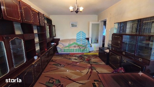 Apartament 3 camere de renovat | Focșani, Zona Casa de Pensii