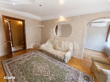 Apartament 4 camere, generos ultracentral | Spicu | Vedere bilaterală