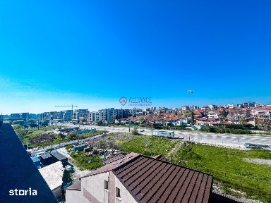 PALAZU MARE - 28 DE METRI DE TERASĂ ȘI LACUL, ÎN FIECARE DIMINEAȚĂ