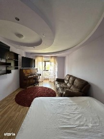 Apartament 2 camere de vanzare, decomandat, 50 mp - CUG l Planul II