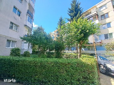 Apartament 2 camere, zona Liceului Onisifor Ghibu, etaj intermediar