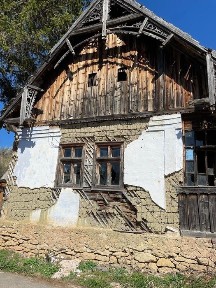 casa și şura plus 1300m2,sat Margau,Cluj-Napoca