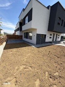 Casa la pret de apartament zona Dedeman la Soare