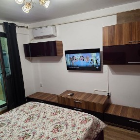 Inchiriez garsoniera in Hipodrom, capatul lui 2, bloc nou, etaj 3 cu lift