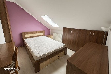 Apartament la mansarda cu 3 camere 100mp zona Tilisca
