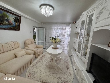 Apartament cu 2 camere decomandat - Mobilat și utilat complet la cheie