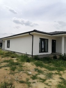 Casă nouă în Cheriu