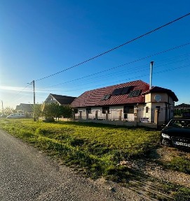 Vând casă P + M 7 camere Cihei - Oradea