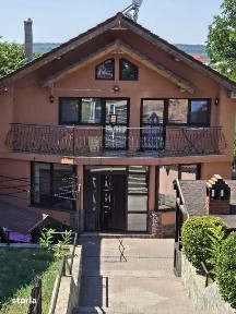 Casa -Vila zona Parc Romanescu