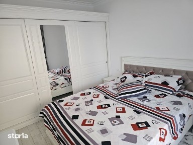 Inchiriez apartament 3 camere