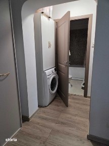 Direct proprietar vand apartament