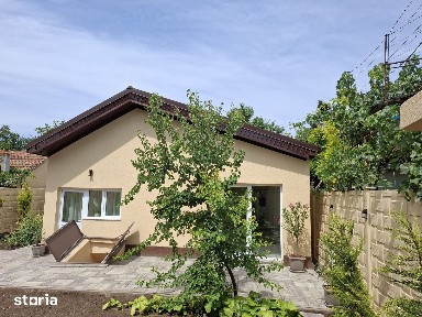 Casă parter complet renovată 2026, garaj și curte amenajată Medeea