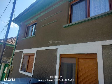 Resita Casa Zona Gradina Zoologica