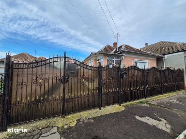 Casa in Marghita str.Horea