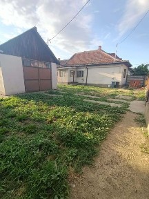 Vând casă în Satu Mare zona Magnoliei