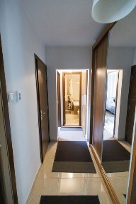 Direct proprietar - vand apartament mobilat si centrala termica 2 camere Calea Vitan