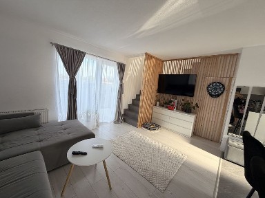 Duplex premium în Sânandrei,mobilat și utilat complet,curte proprie