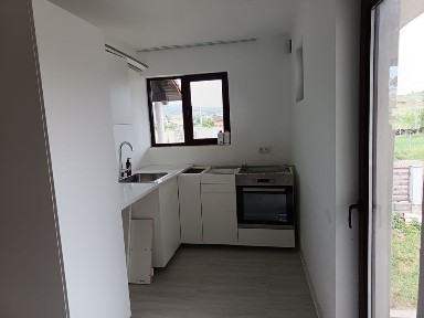 Casa de vânzare în Cepari