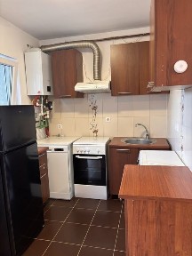 Vand apartament 2 camere