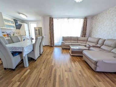Apartament de vanzare cu 3 camere Ultrafinisat in cartierul Andrei Muresanu