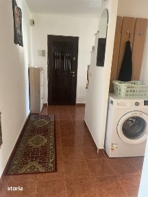 Inchiriez apartament in zona Racadau