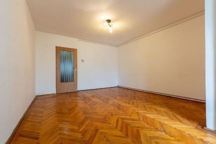 Garsonieră 30mp str. Soarelui