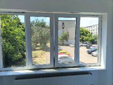 Vînd apartament 3 camere semidecomandat