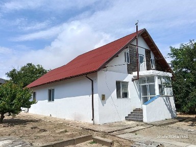 2 Mai, Casa de vânzare