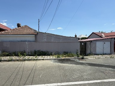 Vand Casa Medgidia zona gara