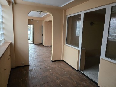 Casa P+1+M zona Brătianu sau schimburi imobiliare și auto