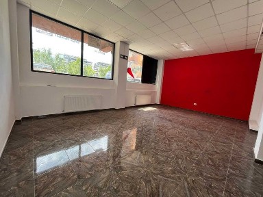Spațiu comercial de vânzare - 94,03 mp - Chiajna, Str. Tineretului - 127.000 € negociabil