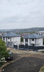 Casa cu etaj, Lidl Bucium