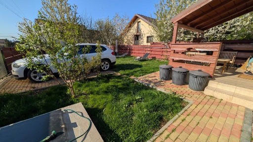 Casă individuală P+M de vânzare - Lunca Cetățuii, zona Editurii