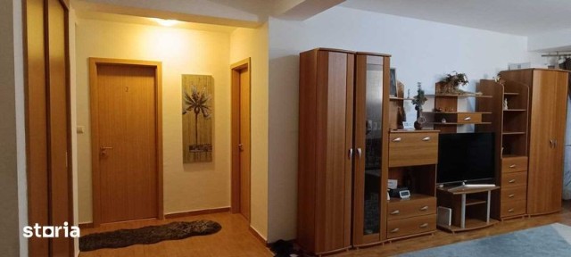apartament 4 camere de vanzare, zona super