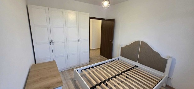 Inchiriez apartament 2 camere decomandat Rotar Park 1 metrou Pacii o% comision-Proprietar