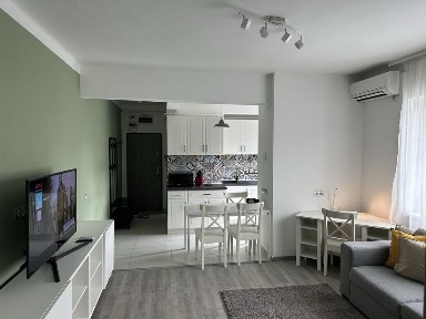 Inchiriez ap 2 camere 1 min UMFST