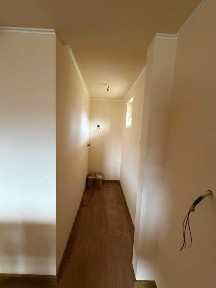 Cabana noua suspendată pe piloni de vânzare, 140 mp construiți (90 mp utili) Cugir