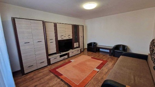 Proprietar inchiriez ap 2 cam