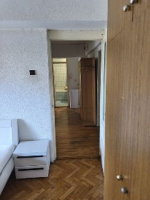 Închiriez apartament Piața Aurel Vlaicu