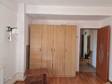 Vanzare garsoniera Tg-Jiu
