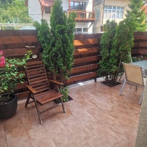 Apartament cu 3 camere de vânzare în vila Sinaia