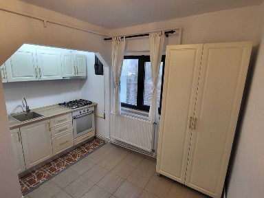 Apartament 2 camere decomandat